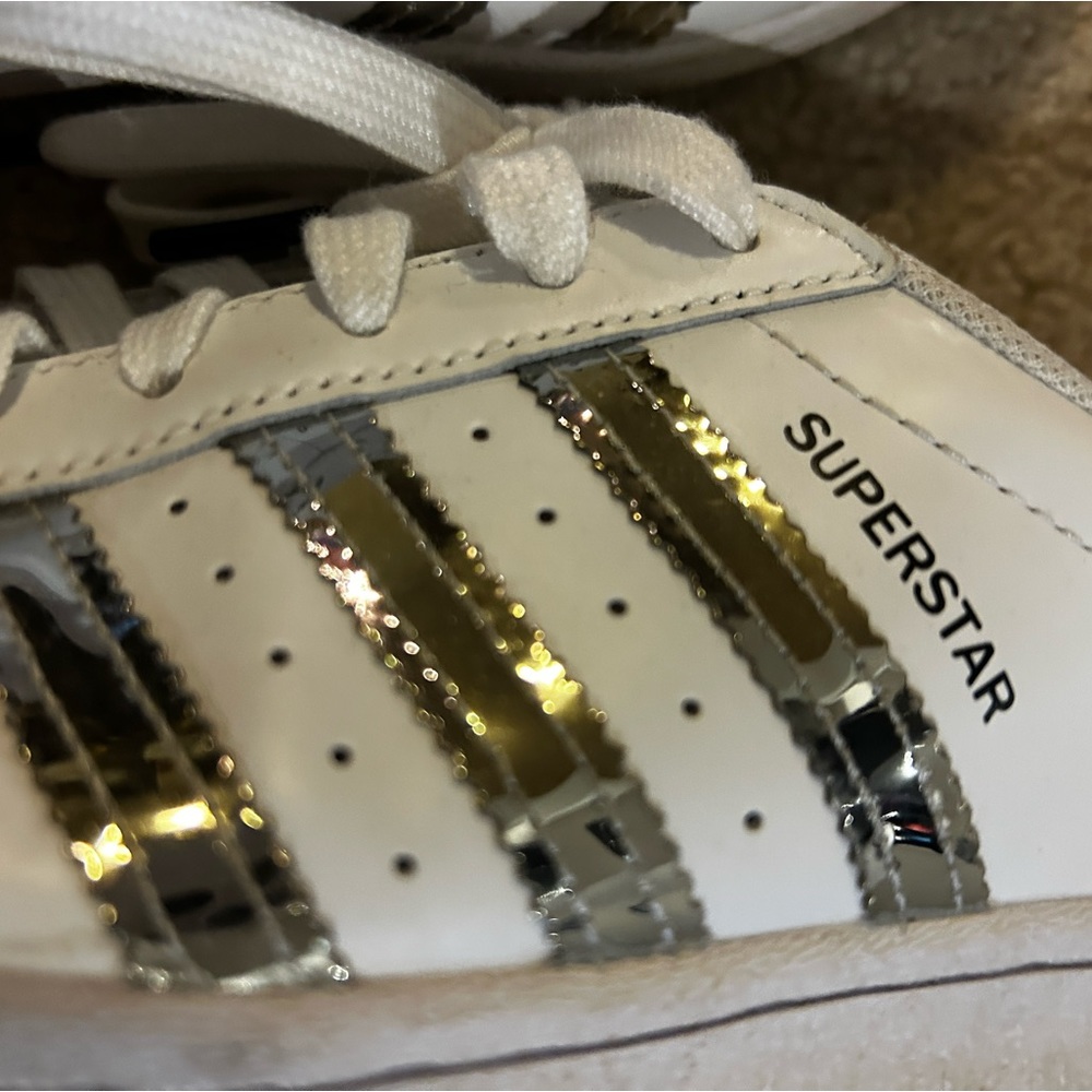 Adidas silver superstar excellent condition